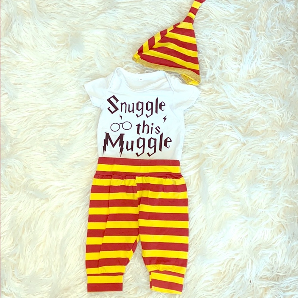 Like new Harry Potter infant newborn 0-3 outfit